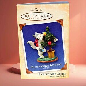 HALLMARK 2004 MISCHIEVOUS KITTENS # 6 IN SERIES ORNAMENT Clip Christmas Tree